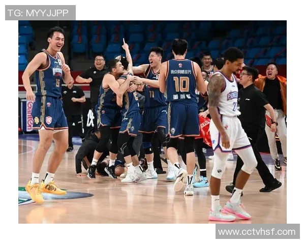 CBA精彩回放广东队对阵同曦队的激烈对决全程回顾与分析